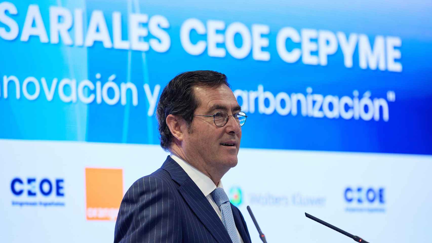 Antonio Garamendi, presidente de la CEOE, en la sede de la patronal.