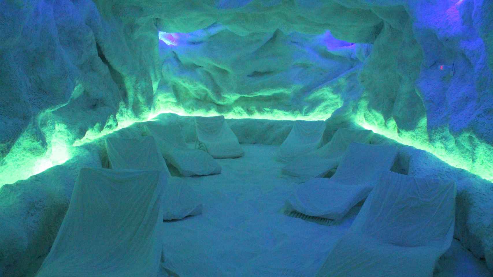 Interior de una de las salas del centro Saltium en Vigo