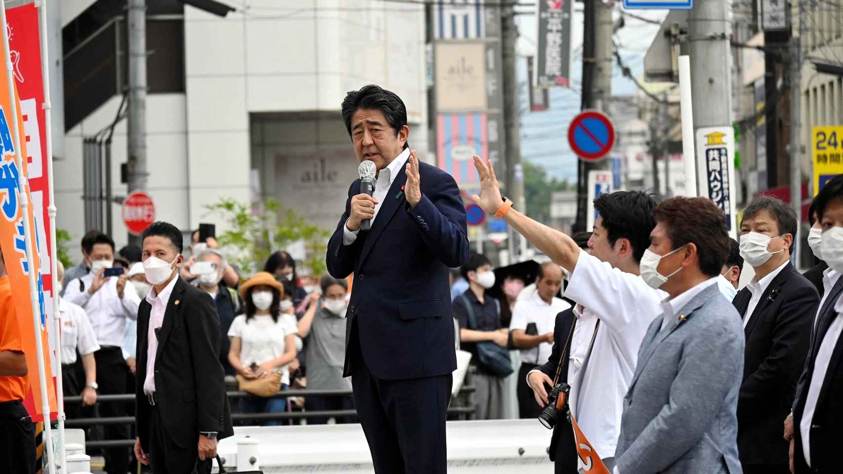 Shinzo Abe, en un instante previo a su asesinato.