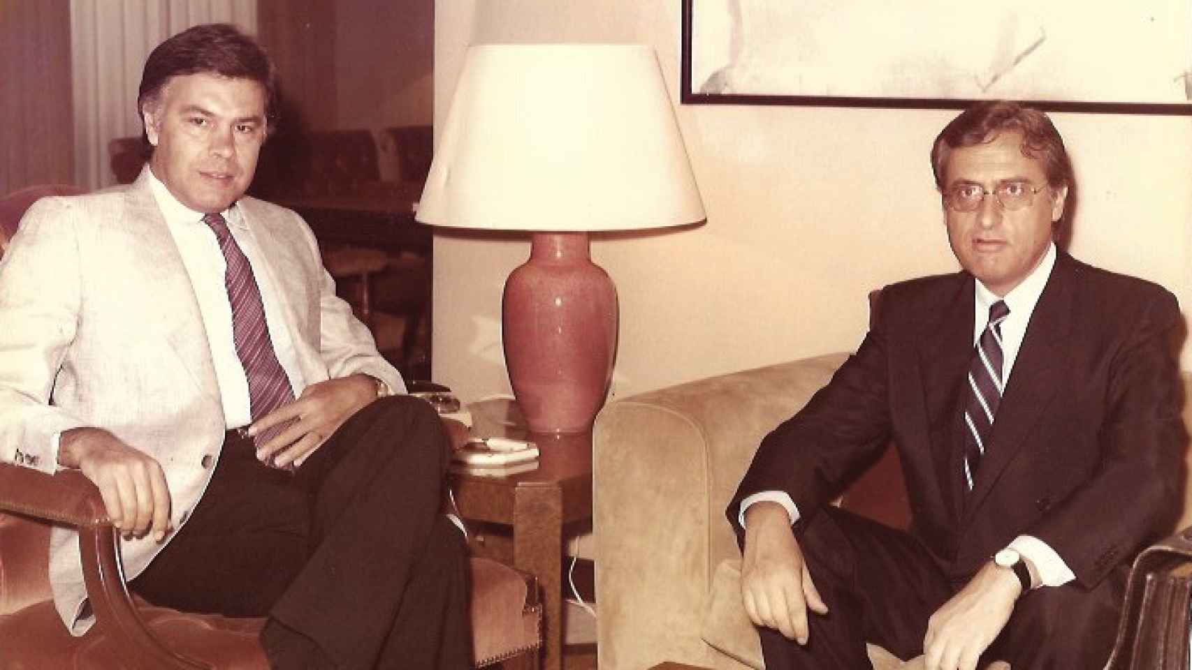 Felipe González encargó a De Esteban un borrador de Constitución en 1977.