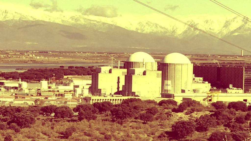 Vista de la central nuclear de Almaraz (Cáceres).