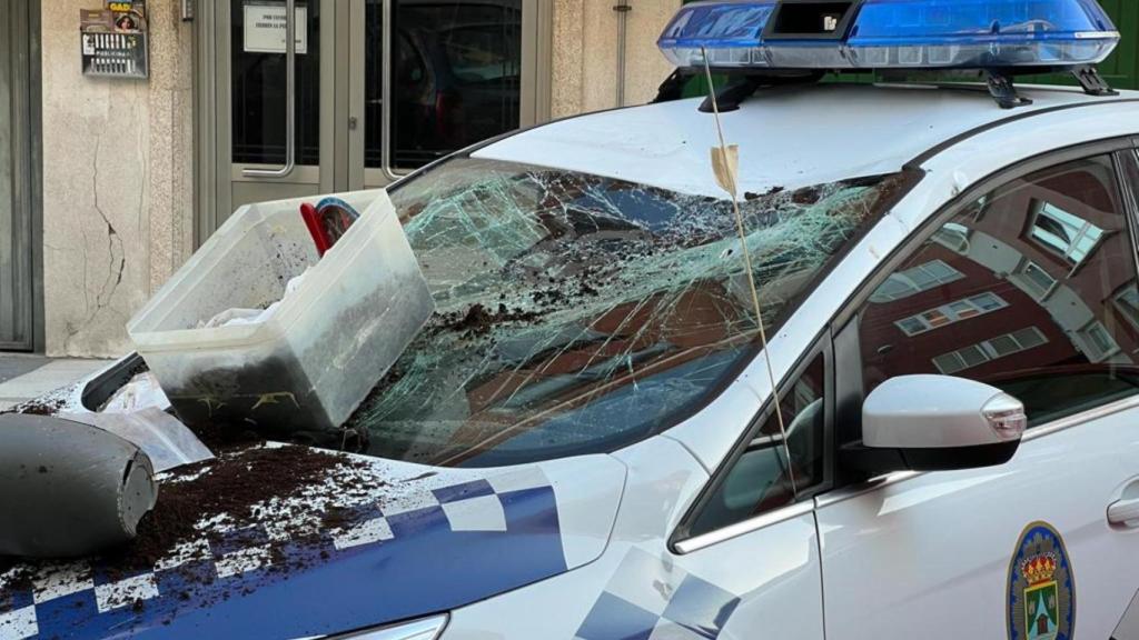 Estado del coche de la Policía Local.