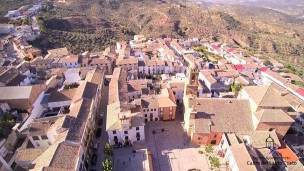 Vista aérea de Cabra del Santo Cristo en una imagen difundida por el Ayuntamiento.