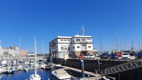 El Real Club Náutico de A Coruña, la utopía de habitar en el mar
