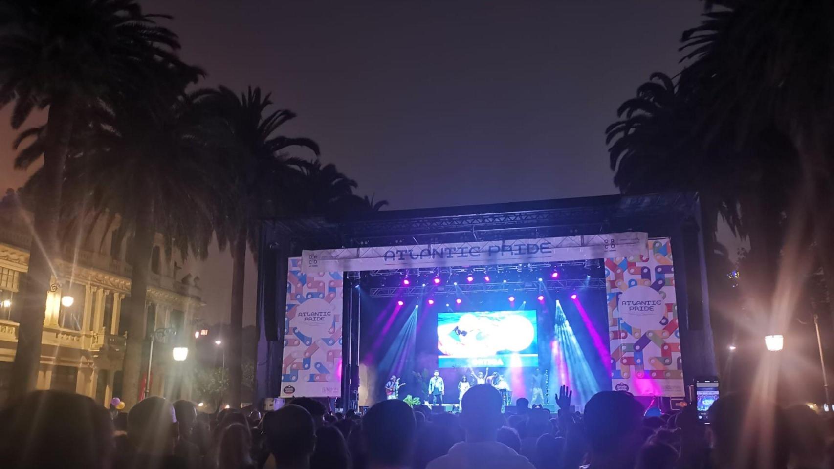 Concierto de Ortiga en el Atlantic Pride de A Coruña 2022.