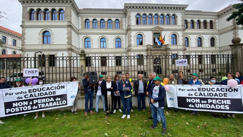 Imagen de una de las manifestaciones de FSIE ante la pérdida de puestos de trabajo.