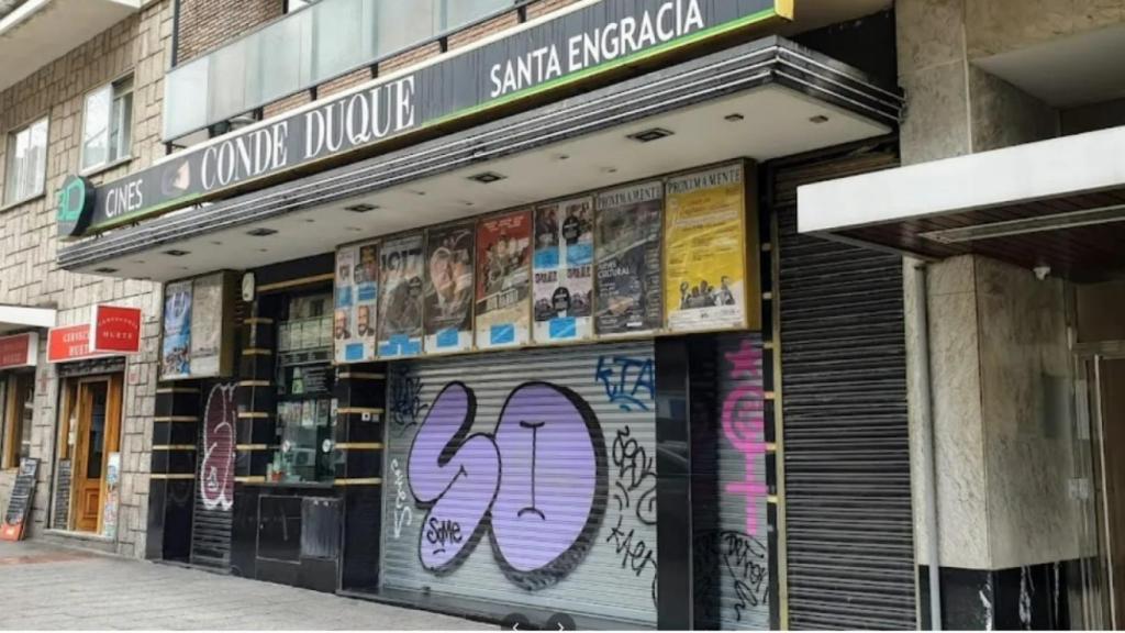 Salas de Cines Conde Duque en la calle Santa Engracia