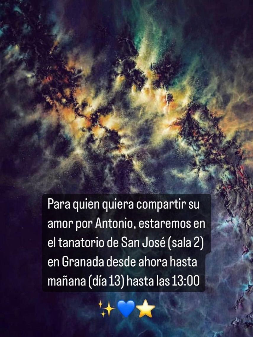 Los familiares del actor informaban a sus seguidores sobre su último adiós.