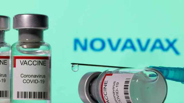 Muestras de la vacuna de Novavax contra la Covid-19.
