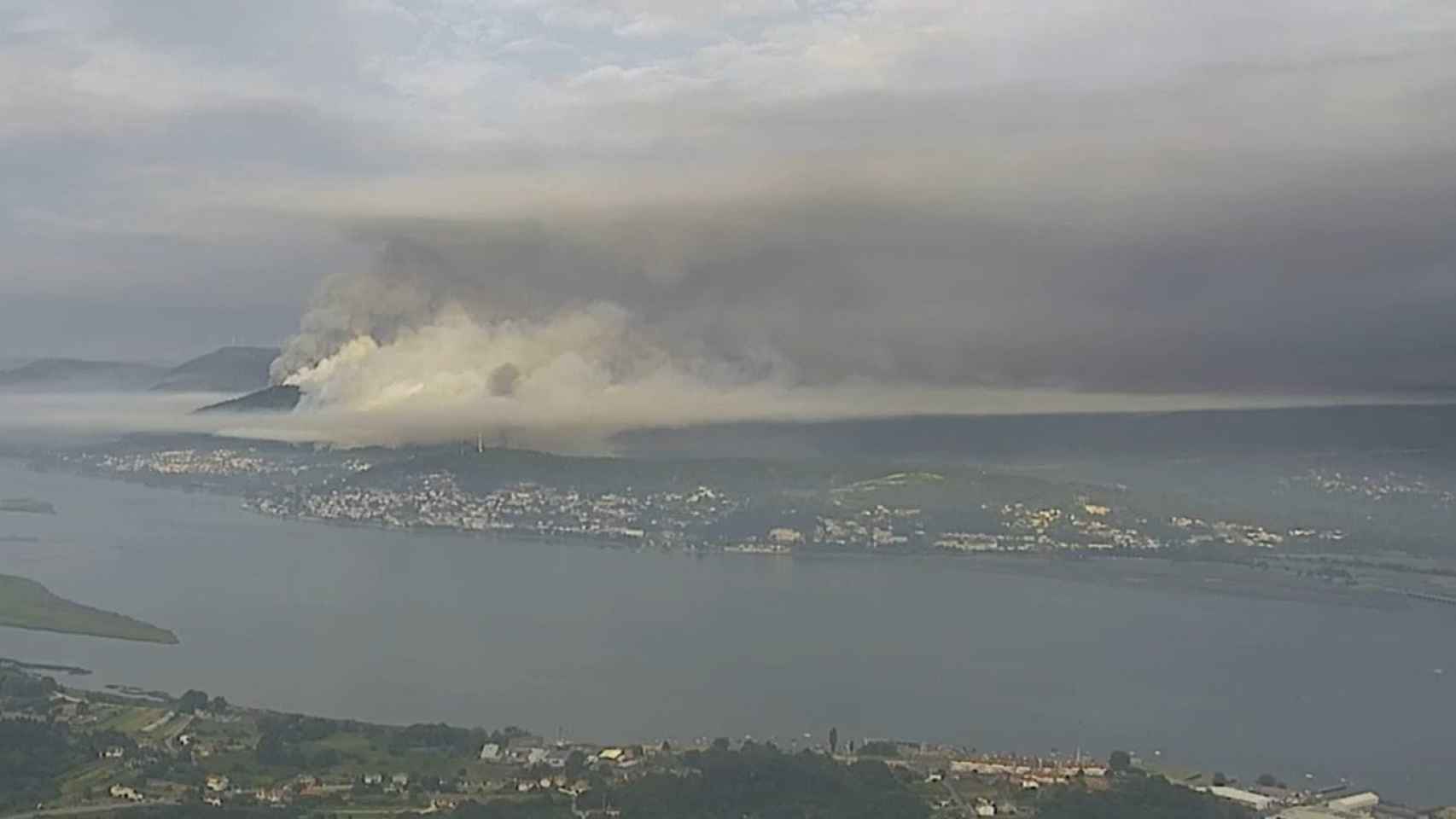 Incendio de Caminha (Portugal) visto desde Santa Trega, en Galicia.