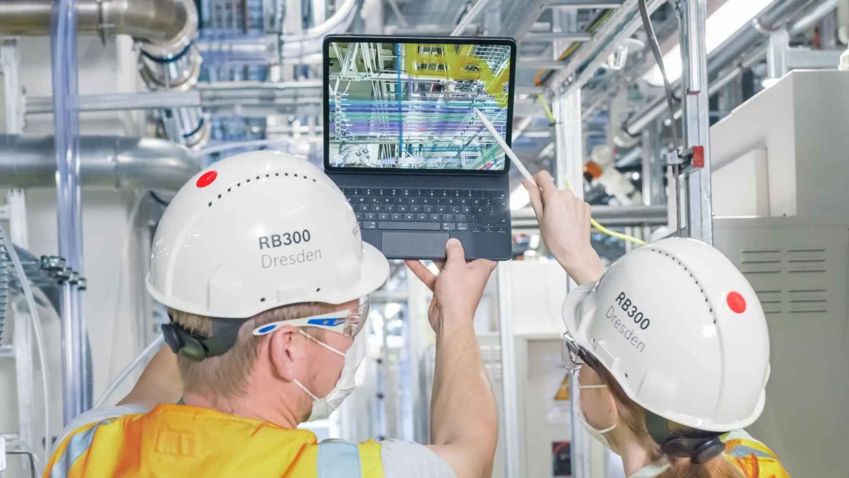 Los gemelos digitales del edificio ayudan al personal a identificar rápidamente cada sensor en la fábrica conectada.