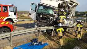 Accidente entre dos camiones en la N-627 en Burgos