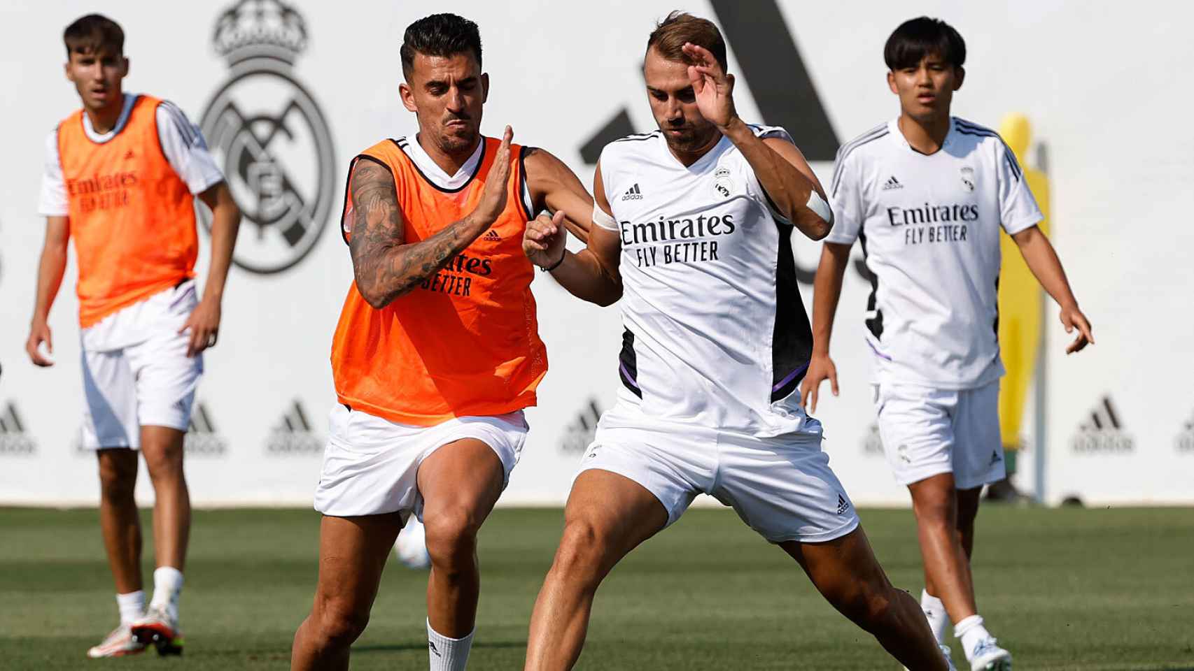 Dani Ceballos, Borja Mayoral y Takefusa Kubo, en un entrenamiento del Real Madrid