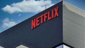 ¿Está Netflix buscando ser comprada por Microsoft? Lo que podría encerrar el acuerdo de desarrollo publicitario