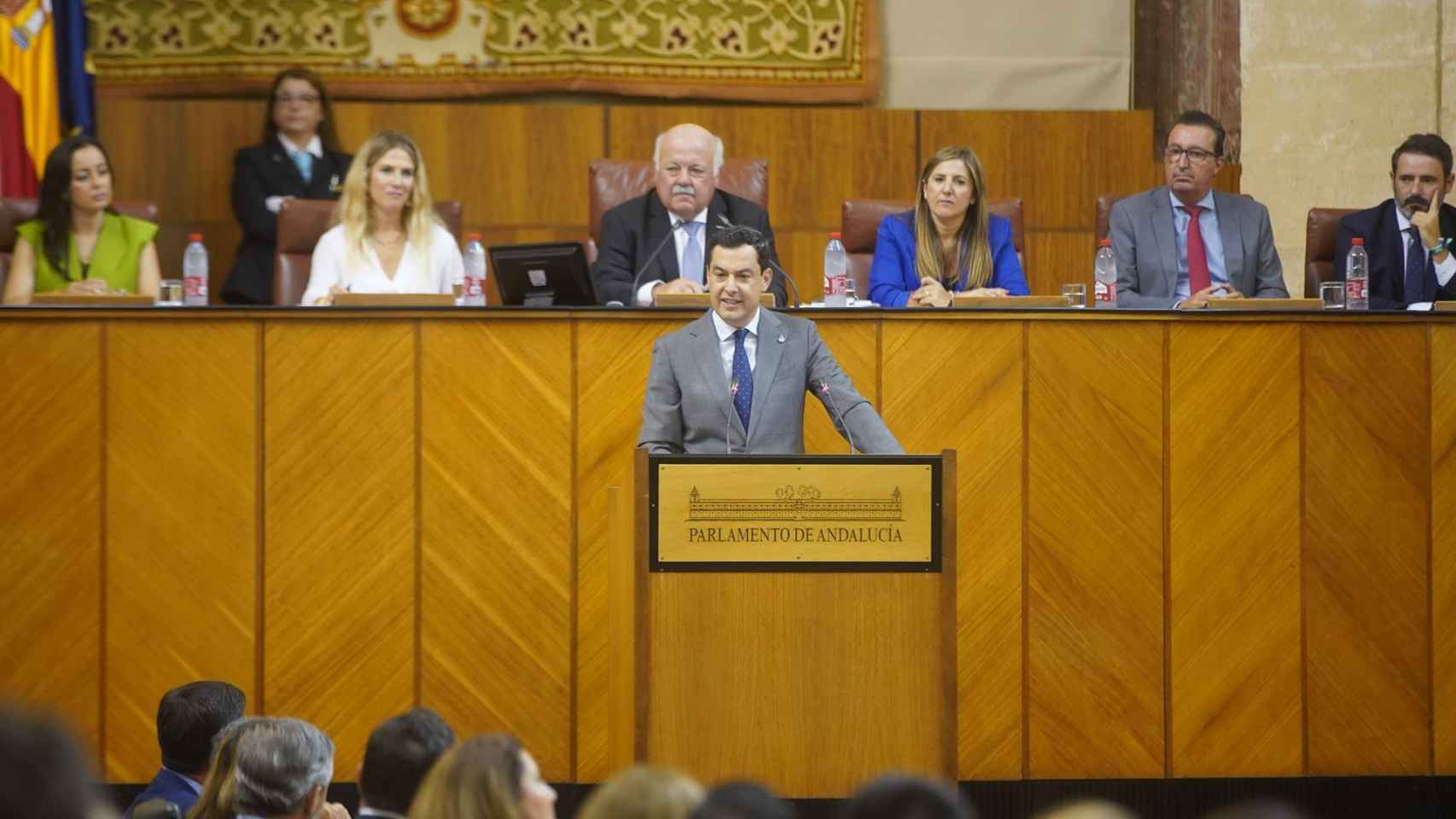 El presidente de la Junta, Juanma Moreno, durante su discurso de investidura.