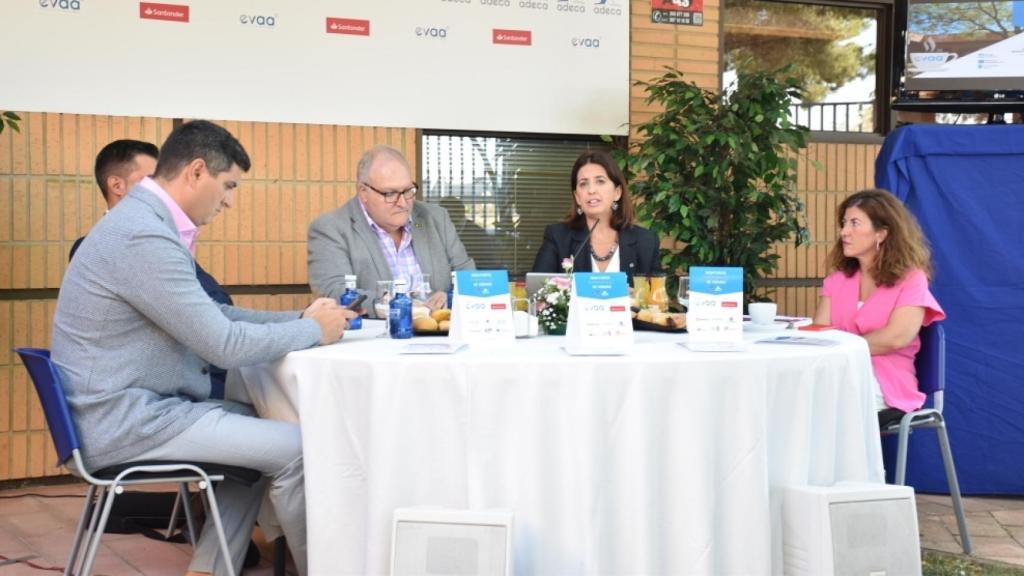 Segundo Desayuno Empresarial de Verano, organizado por la Asociación de Empresarios de Campollano.