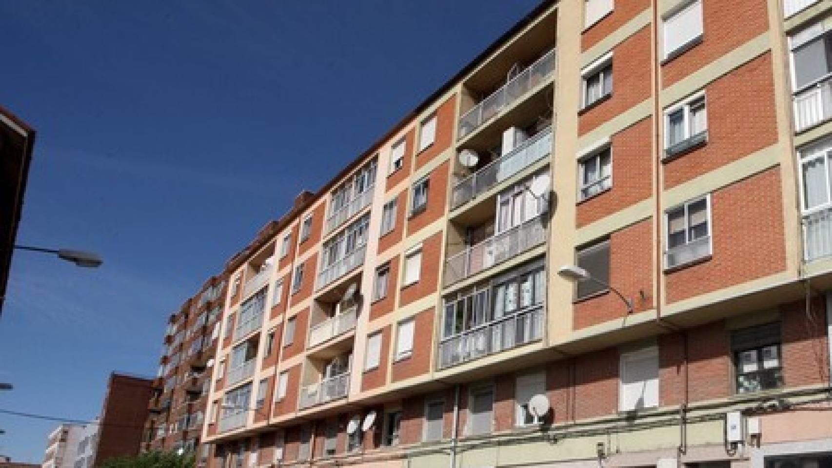 Imagen de un bloque de pisos en Valladolid