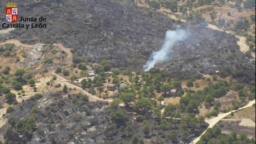 Reactivación en el incendio forestal de Cebreros