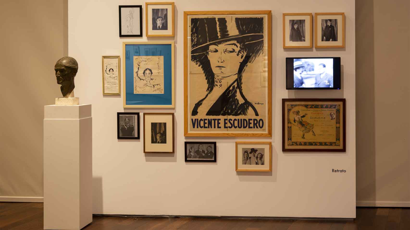 La exposición 'Coreografía', en el Centro Federico García Lorca