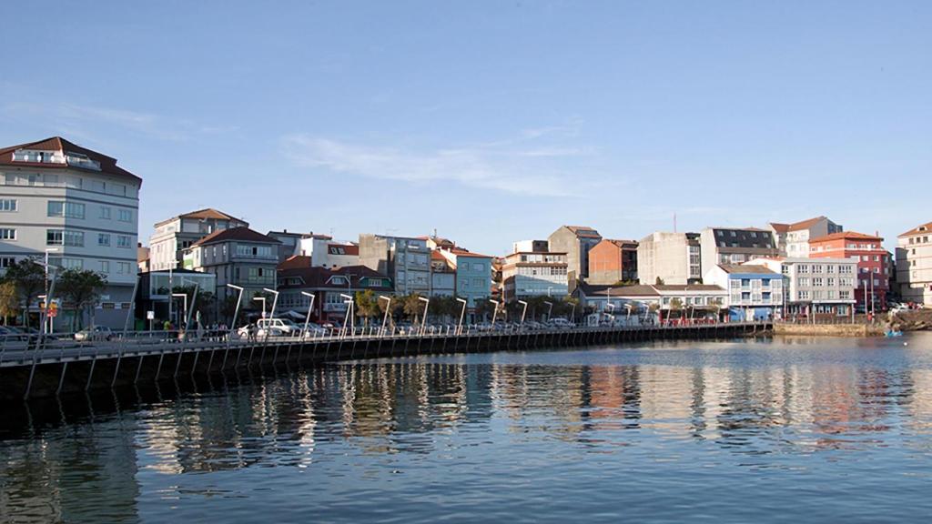 Una vista desde el Puerto de Camariñas (A Coruña).
