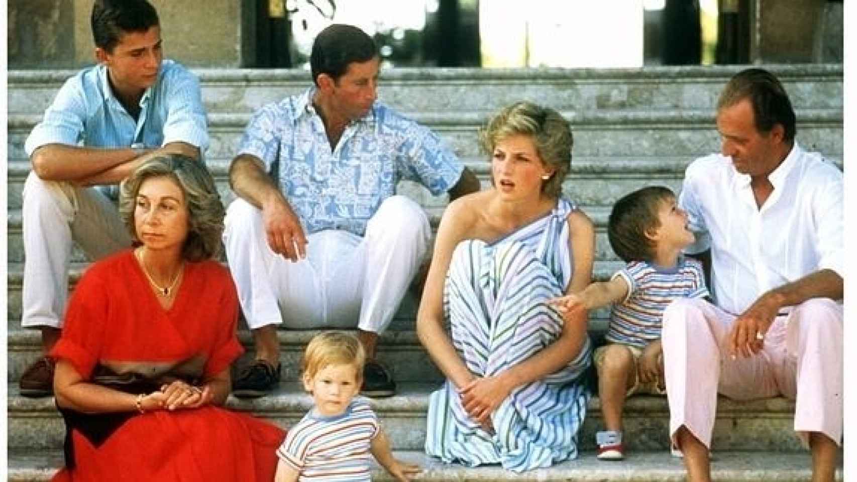 Los príncipes de Gales durante su estancia en Mallorca el verano de 1986.