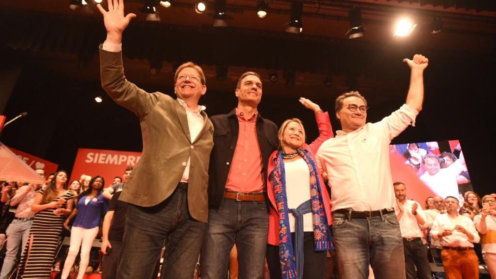 Francisco Sanguino (dcha.) en uno de los mítines de campaña de las pasadas municipales.