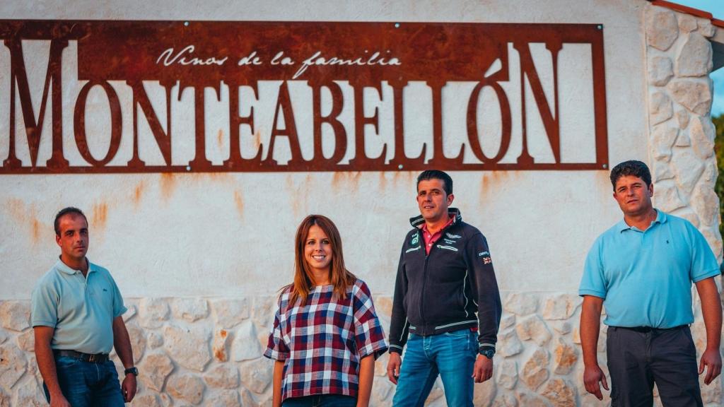 La familia Monteabellón