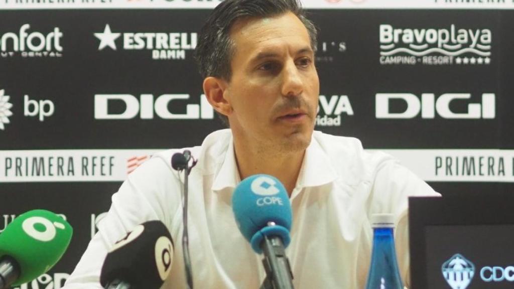 Haralabos Voulgaris, durante su rueda de prensa de presentación