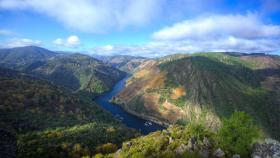 Panorámica de los cañones del río Sil, en la Ribeira Sacra.