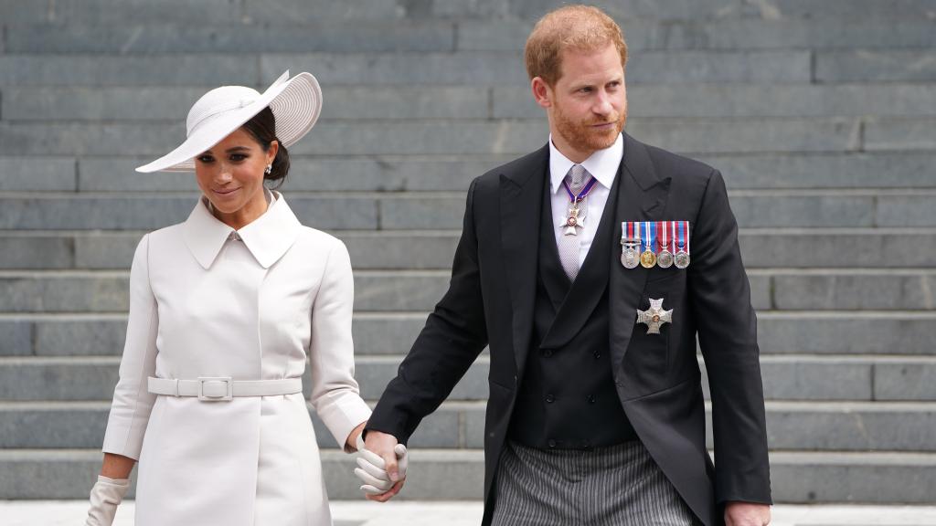 Meghan Markle y el príncipe Harry en el Jubileo de Platino de Isabel II.