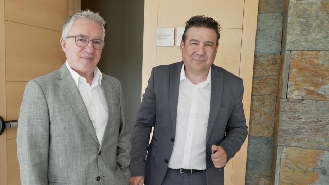 Los procuradores de Soria Ya y UPL, Ángel Ceña y Luis Mariano Santos, este lunes en las Cortes.