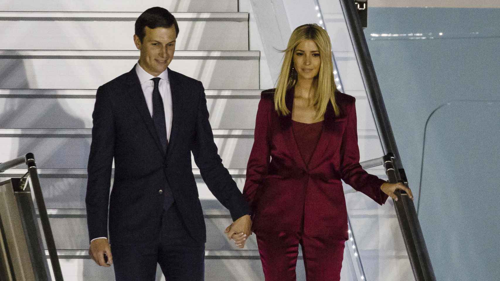 Jared Kushner, marido de Ivanka Trump, y su esposa en una imagen captada en julio de 2017.