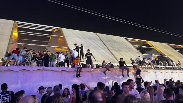 Una estampida en el concierto de Morad en Torre del Mar provoca la actuación de los servicios sanitarios.