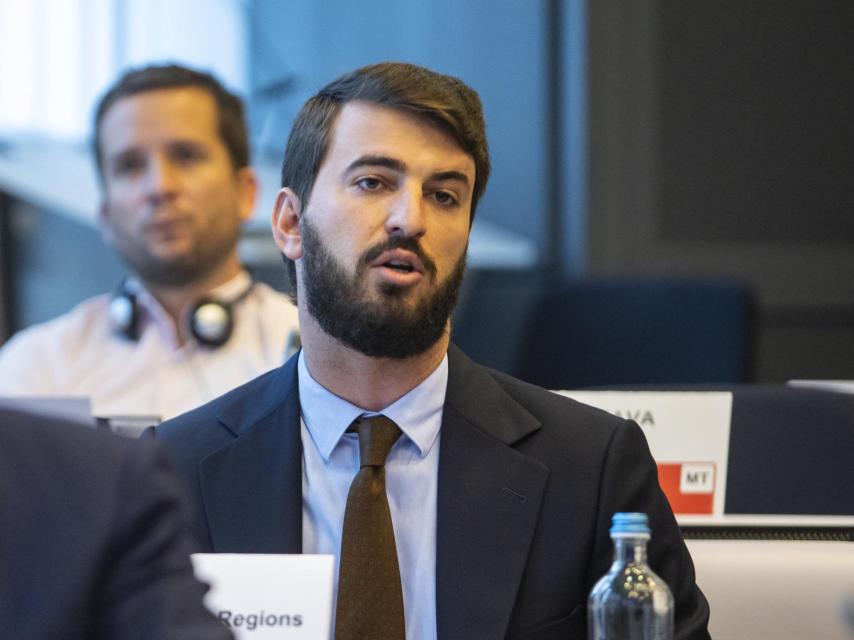 El vicepresidente de la Junta, Juan García-Gallardo, durante su intervención ante el Comité de las Regiones, el pasado 30 de junio.