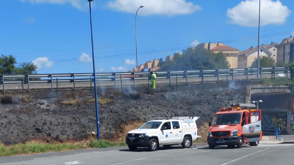 Un incendio fue sofocado en las inmediaciones de la AP-9.