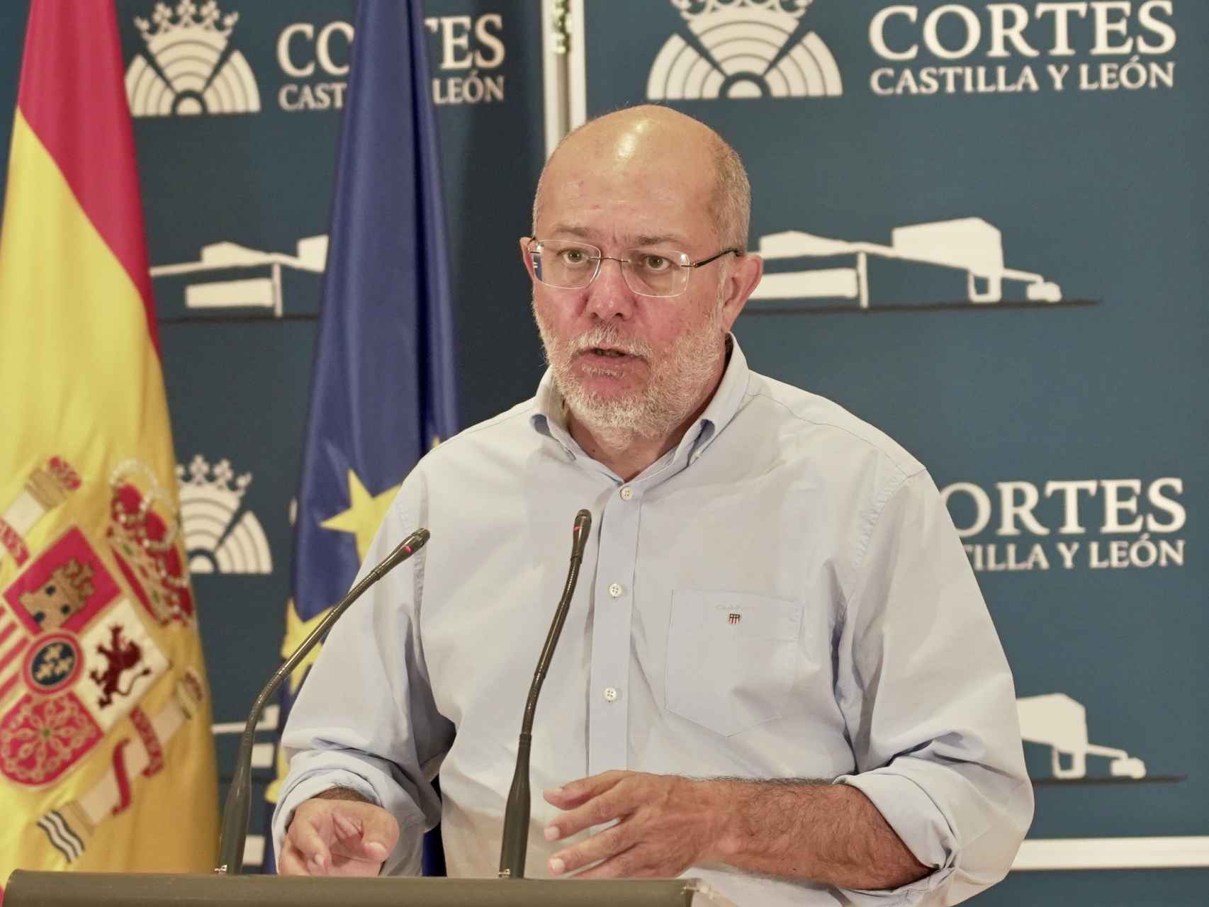 Rueda de prensa del procurador de Ciudadanos, Francisco Igea, este lunes en las Cortes.
