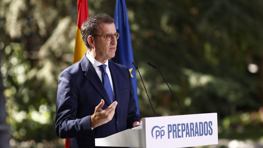 Alberto Núñez Feijóo, presidente del PP, hace balance del curso en un discurso sin preguntas, ante los dirigentes de su partido.