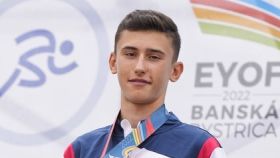 Mario Palencia, medalla de oro en 2.000 metros obstáculos