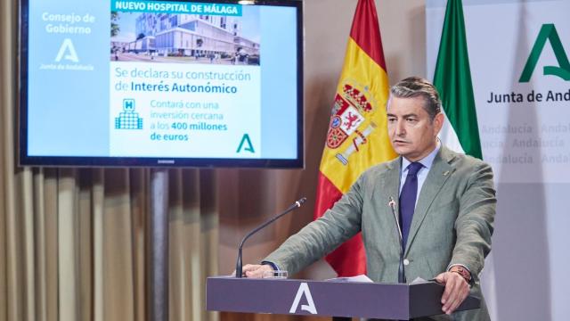 El consejero de la Presidencia de la Junta, Antonio Sanz, durante la rueda de prensa tras el Consejo de Gobierno.