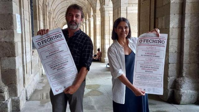 El director artístico de A’Central Folque, Ramón Piñeiro, junto a la concejala de Acción Cultural, Mercedes Rosón.