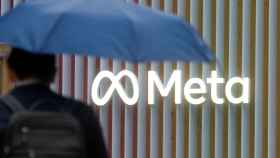 Logo de Meta, la empresa matriz de Facebook
