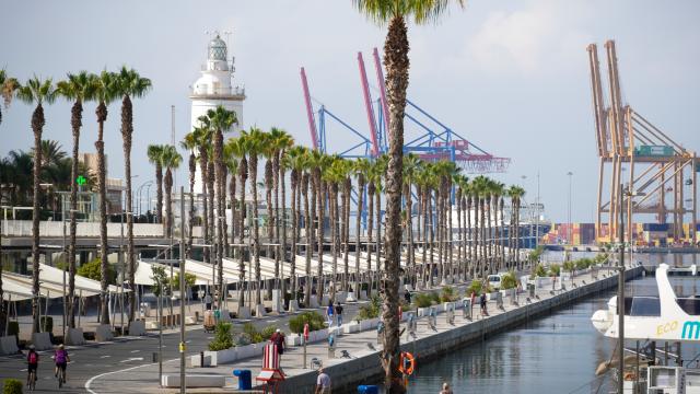 Imagen del centro comercial Muelle Uno, en el puerto de Málaga.