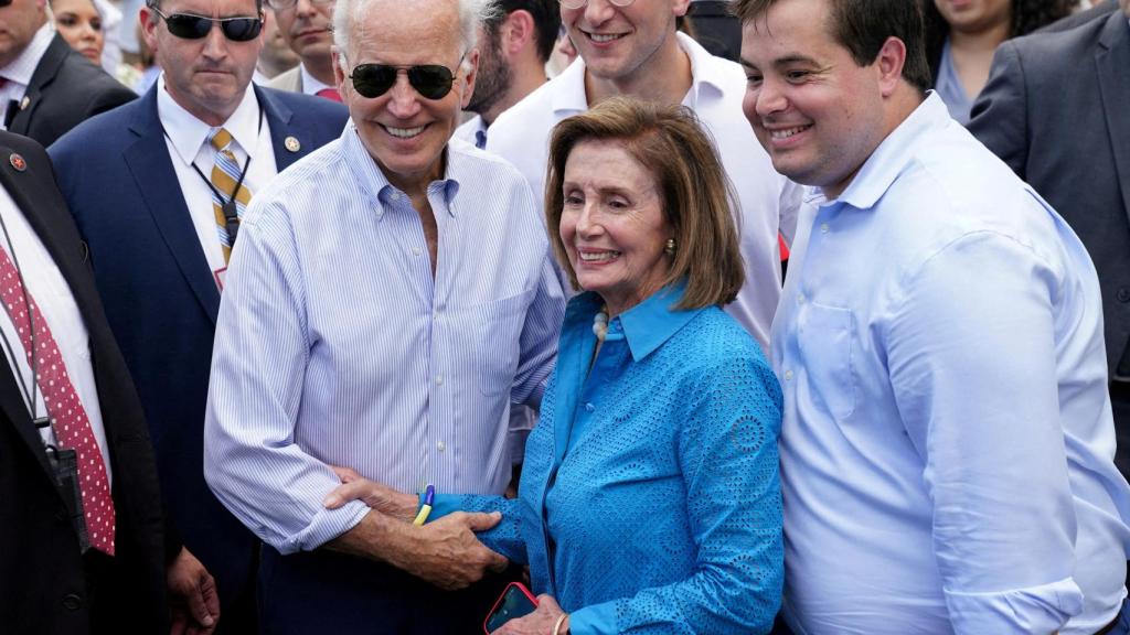 El presidente de EE. UU., Joe Biden , y la presidenta de la Cámara de Representantes, Nancy Pelosi,,en una foto de archivo.