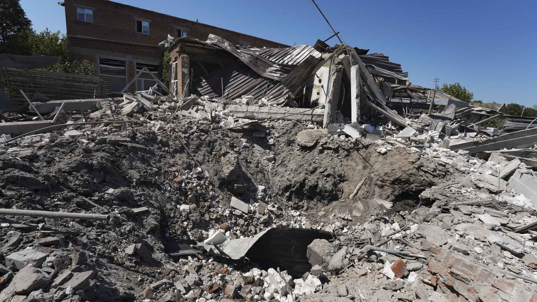 Una fábrica destruida en las inmediaciones de Járkov, en Ucrania.