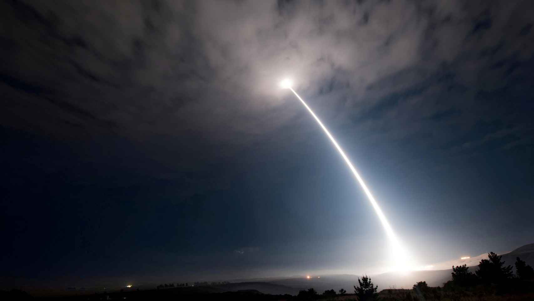Lanzamiento de prueba de un misil intercontinental Minuteman III
