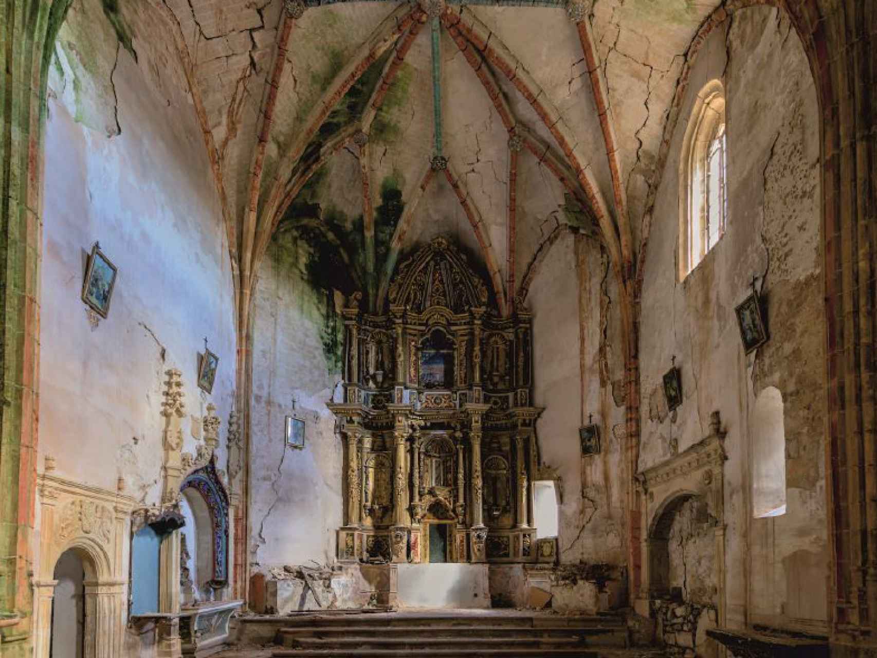 Imagen del estado de la Iglesia de San Lorenzo, en la localidad burgalesa de Fuenteodra.