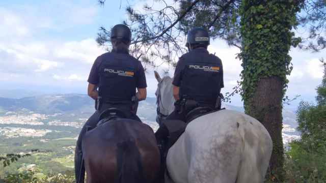 Patrulla de Caballería de la Policía Nacional.