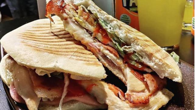 Uno de los camperos de El Parque Burger Bar, en la zona de Carretera de Cádiz