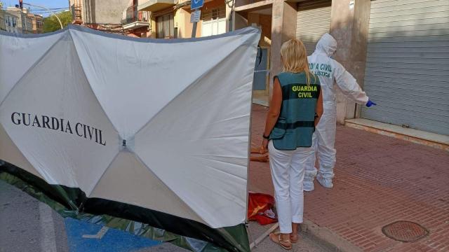 Escena del suicidio del presunto asesino de la pareja de su sobrino. Guardia Civil