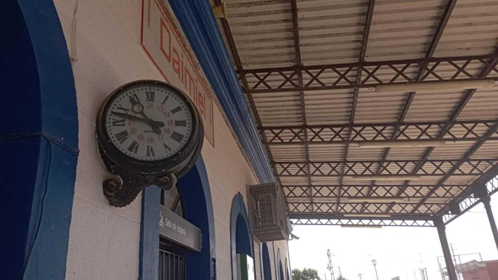 Estación de tren de Daimiel, vacía.